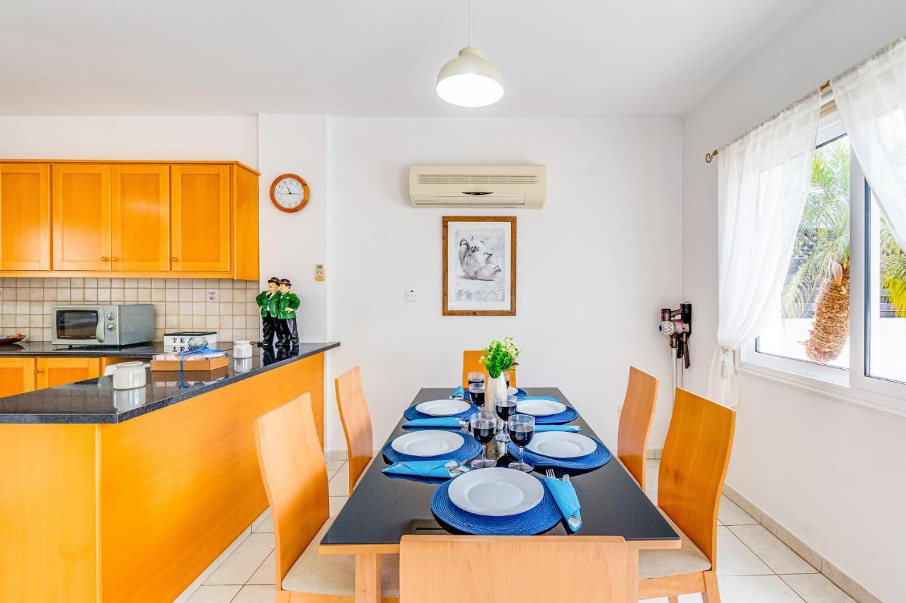 Villa Sunnyside Mandali By Ezoria Villas بروتاراس المظهر الخارجي الصورة